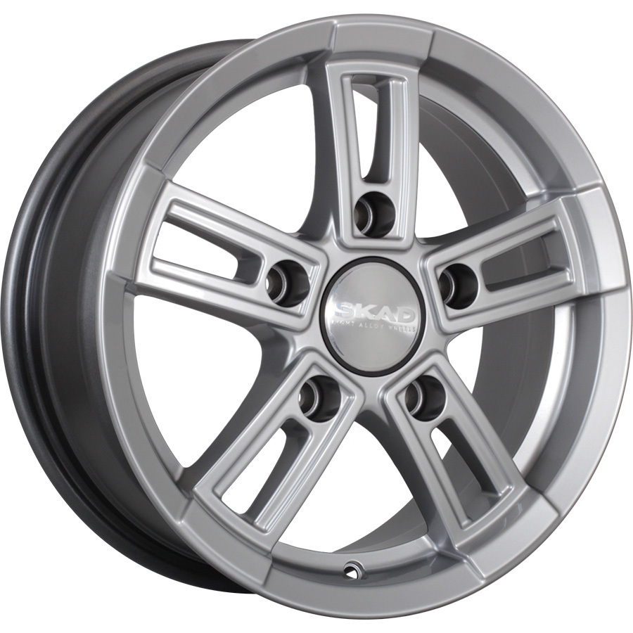 СКАД ТОР R15x6.5 5x139.7 ET40 CB98.5 Selena (Сколы на лицевой стороне)**