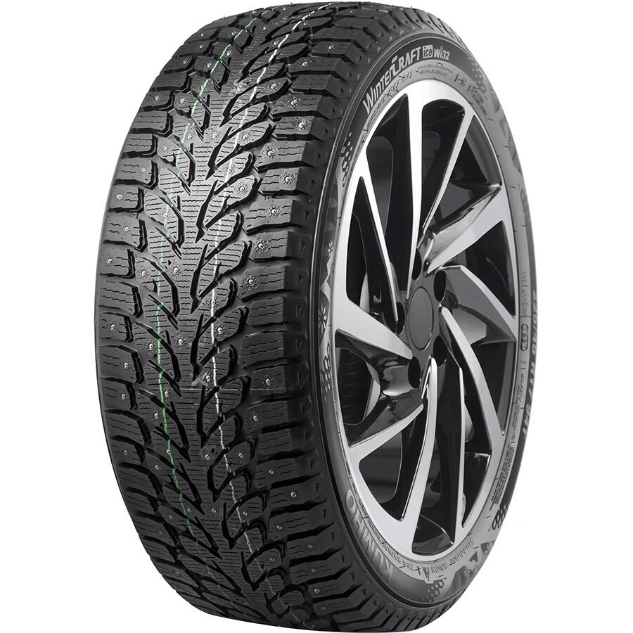 Kumho WI32 215/70 R 16 100T шип