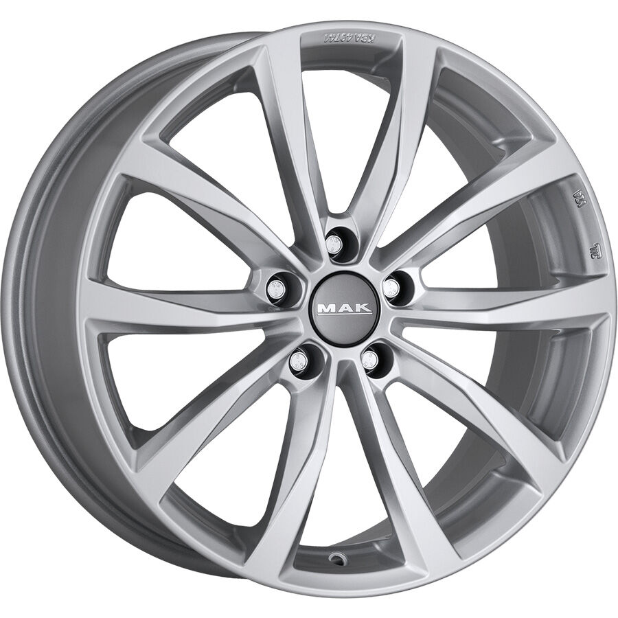 MAK WOLF R18x7.5 5x114.3 ET45 CB67.1 Silver